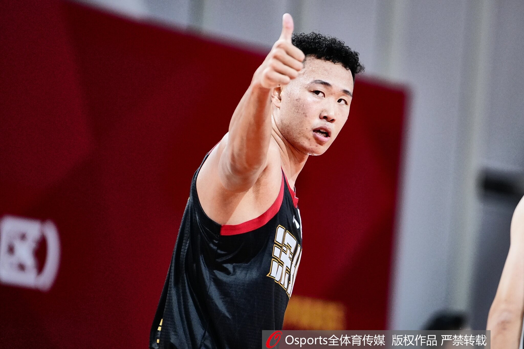 8868在线官网登录入口-贺希宁最终获得常规赛MVP的概率非常大 综合数据突出&amp;带队打到第3